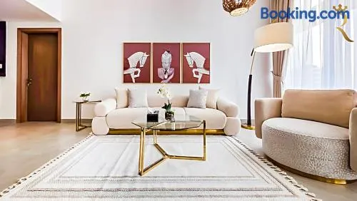 Modern 2BR - Vera Luxe Chic Retreat - Image 1