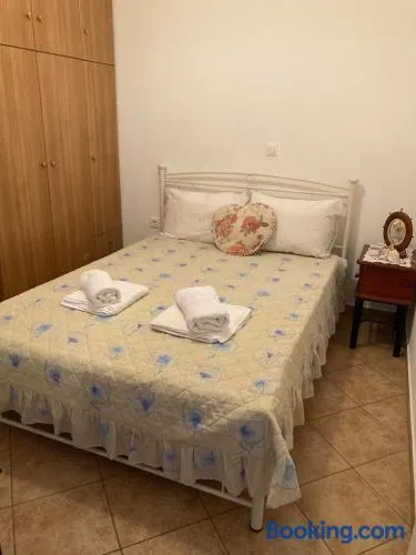 AGKYRA Rooms (Love) - Image 1