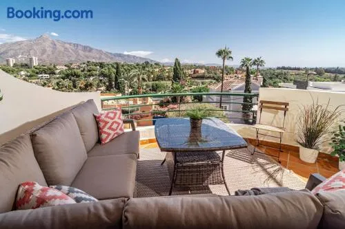 SAT2 - Modern 2 bedroom apartment with ocean view - Image 1