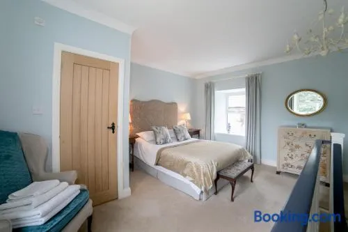 Milburn Cottage - Image 1