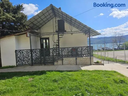 Casa Alba STr,Crizantemelor 17 - Image 1