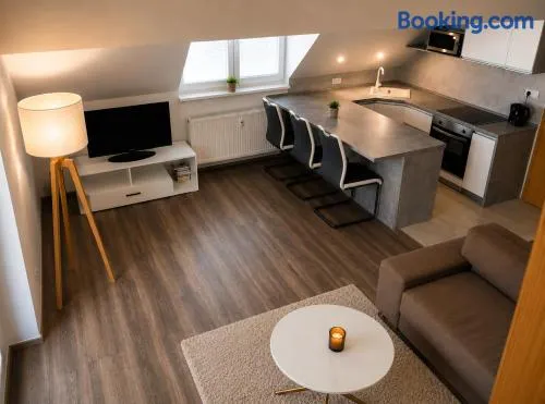Moderný apartmán v srdci Dolného Kubína - Image 1