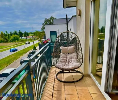 80 m2 Apartment with Balcony & Parking - Image 1