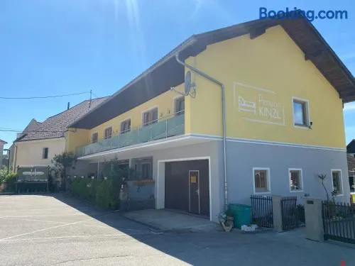 Pension Kinzl mit E-Ladestation - Image 1