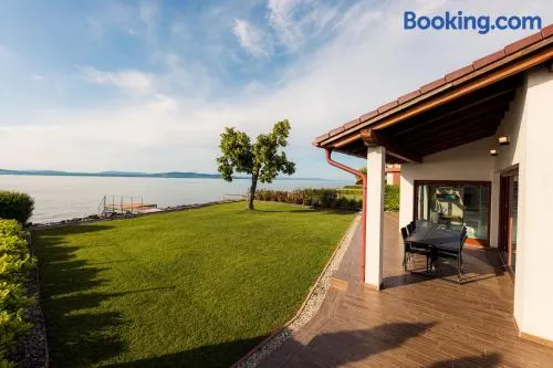 Balaton View Apartment - Image 1