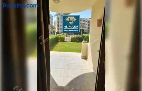 للايجار شاليه ارضي بحديقه -ستيلا هايتس - الساحل الشمالي - Image 1