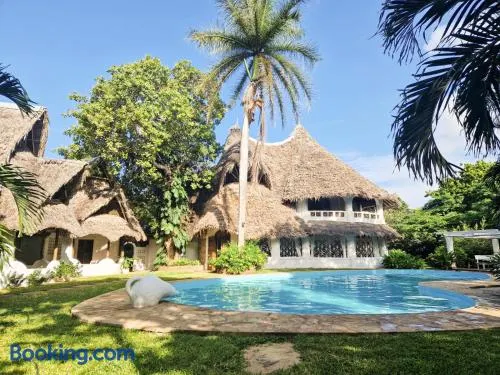 HHvilla - Image 1