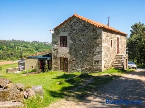 3 bedrooms appartement with furnished garden and wifi at Seia - Image 1