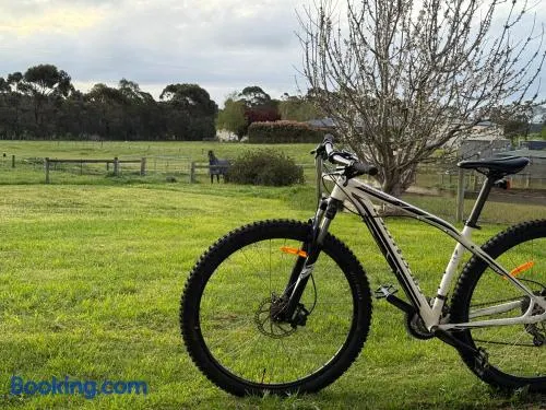 Farm Stay - Countryside Bliss - Image 1