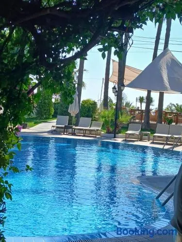 On Hotel - Image 1