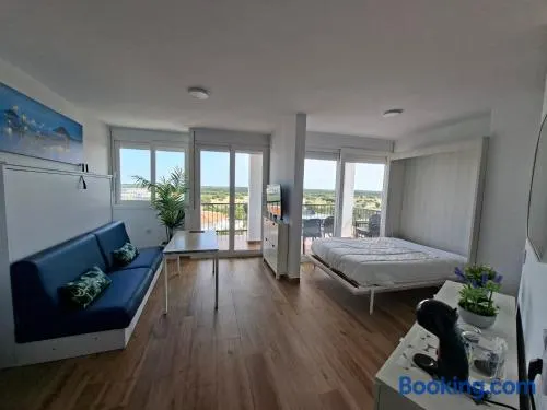 Apartamento con piscina - Image 1