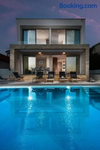Villa Fuxbau Zdrelac Zadar mit Boot - Image 1