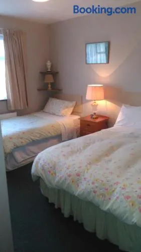 Castle View B&B - Image 1
