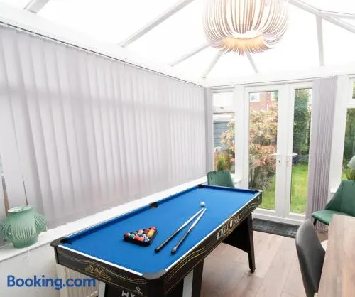 Ideal Lodgings In Audenshaw - Image 1