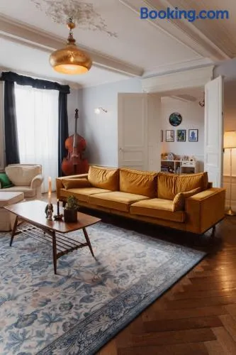 Romantic French family home - Image 1