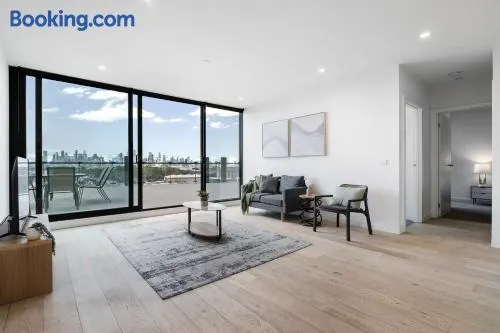 Stunning River & City Views and Huge Balcony! - Image 1