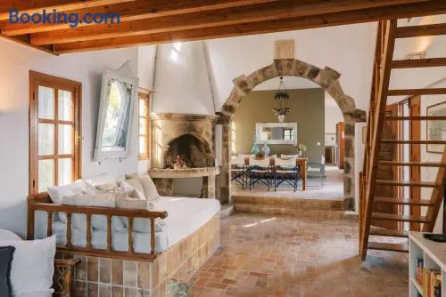 Villa Margarita - Ampia villa situated in Lardos - Image 1