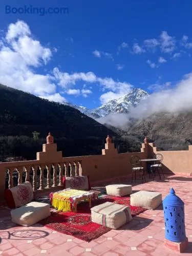 Atlas Green Lodge - Image 1