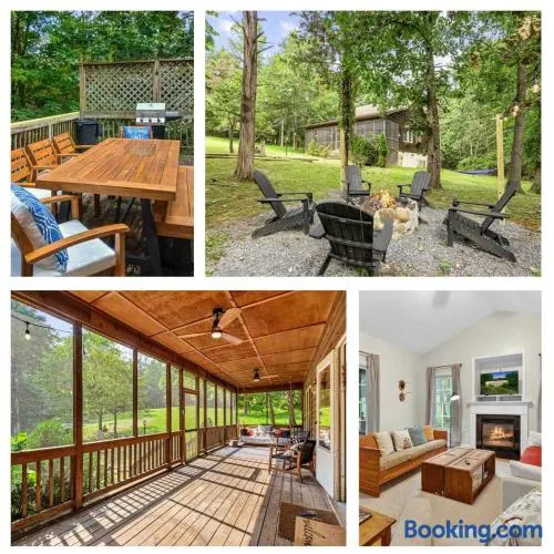 Screened Porch w Swing, Fire Pit, Grill & Deck - Image 1
