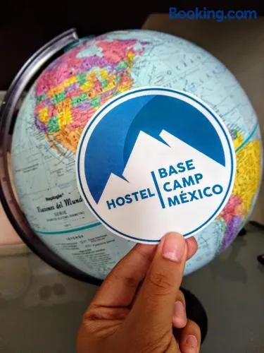 Hostal Base Camp México - Image 1
