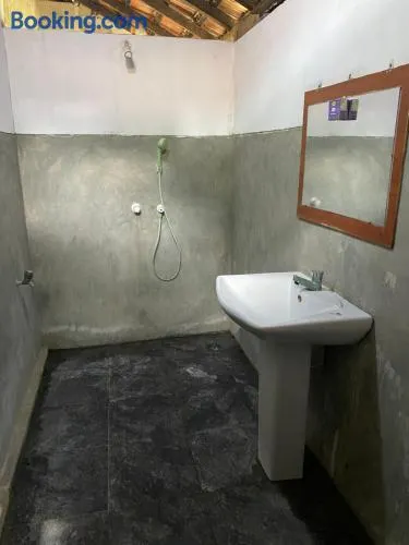 The kalpitiya hostel Diaskiteschool - Image 1