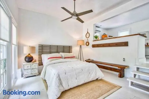 Gorgeous guest home just 20min to uptown Charlotte - Image 1
