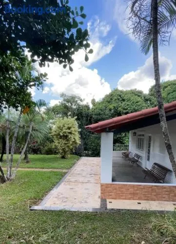 Casa de chácara em Araxá belezas naturais - Image 1