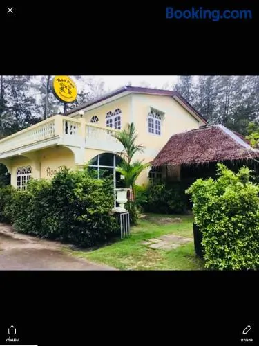 Roo Poo Guest House - Image 1