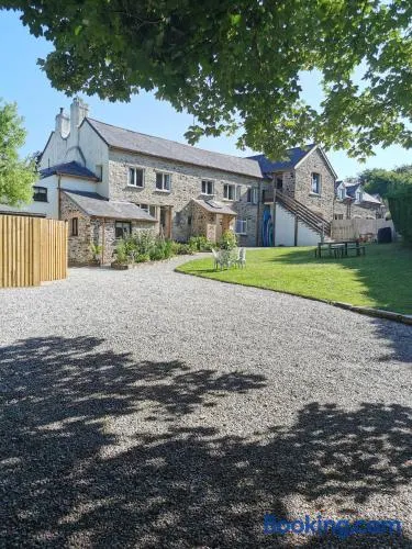 THE OLD RECTORY GLEBE HOUSE in Jacobstow 10 mins to Widemouth bay and Crackington Haven,15 mins Bude,20 mins tintagel, 27 mins Port Issac - Image 1
