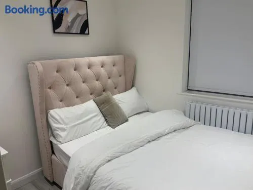 Two Bedrooms compact House - Image 1