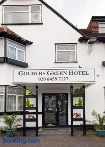 Golders Green Hotel - Image 1