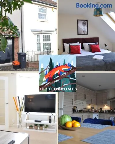 Beaney View House - Comfortable Spacious 4 Bedrooms En-suites House with Free Wifi and Parkings Located at quiet neighbourhood and easy access to town centre - Image 1