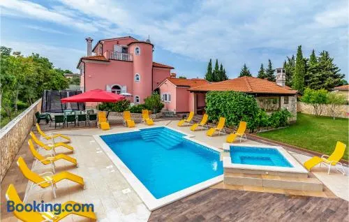 Amazing Home In Pula With Sauna - Image 1