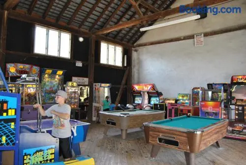 Robin Hill Camping Resort Premium Cottage 10 - Image 1