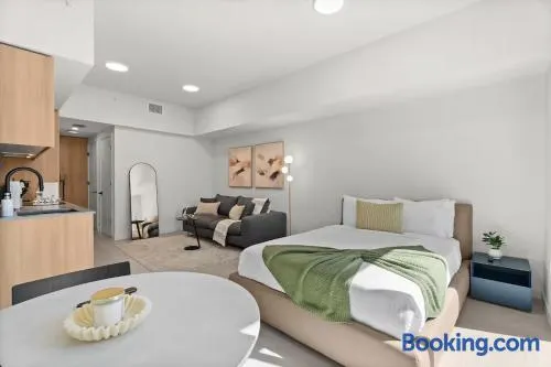 Amazing studio floor 11 Downtown Miami - Image 1