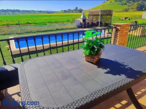VILLA BILBILIS con piscina privada, barbacoa y parking - Image 1