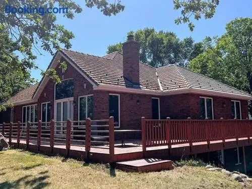 Luxury Family 5BR Lakefront private boat launch - Image 1