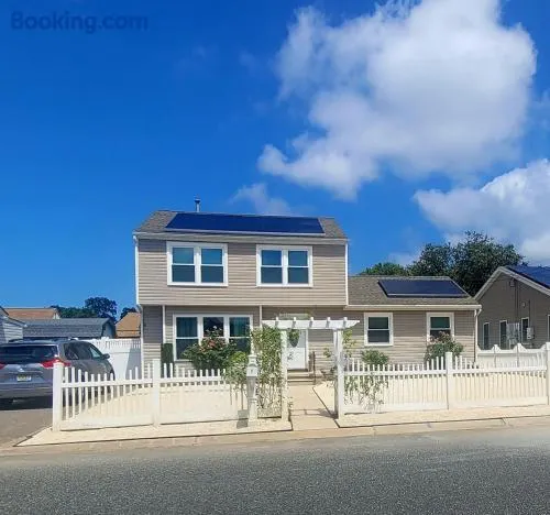 Bayside House with Hot Tub Near Cape May - Image 1
