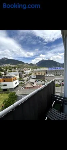 Appt rénové - Balcon montagne - 400m télécabine - Briançon - Image 1