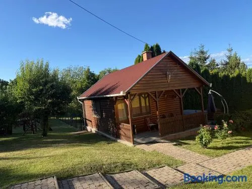 Flóra Apartmanok - Image 1