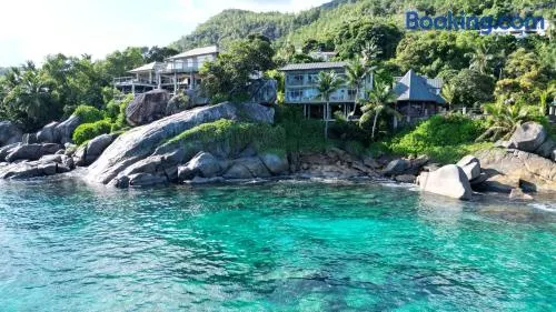 Maka Bay Self Catering - Image 1