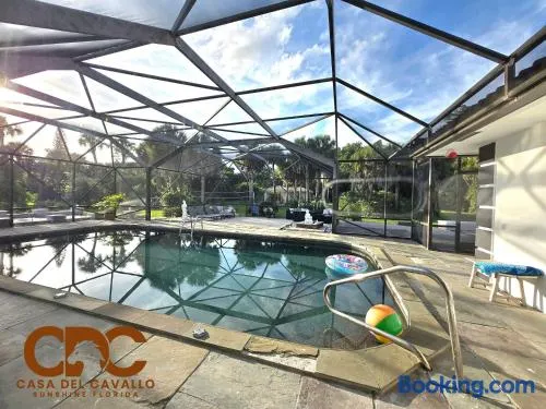 2 acre for Kids, Pets and Family, Wellington Fl - Image 1