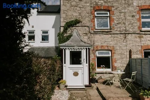 Penny Farthing Charming Countryside Cottage - Image 1