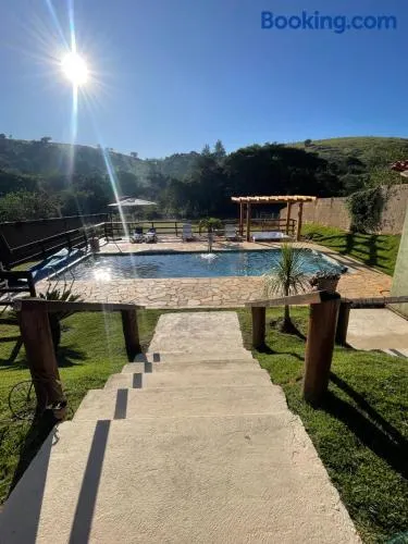 CHÁCARA COM PISCINA CLIMATIZADA e JACUZZI - Image 1
