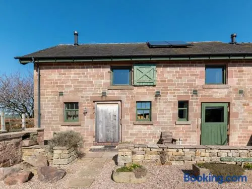 3 Bed in Leek oc-91120 - Image 1