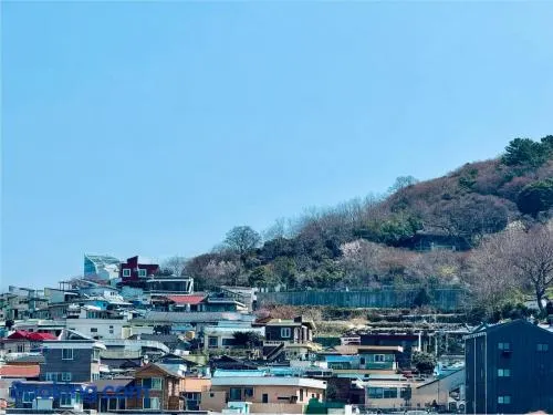 Lime Hostel - Image 1