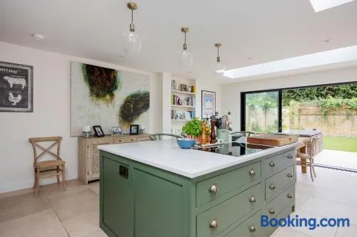 Veeve - A Wimbledon Home - Image 1