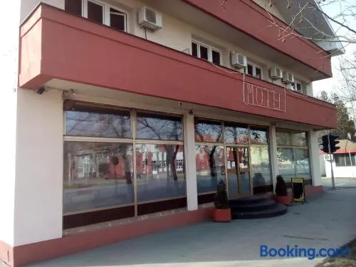 Restoran sa prenoćištem Žitište - Image 1