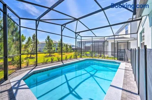 5 Bedroom Private Pool Home 15 Min to Disney World, Davenport - Image 1