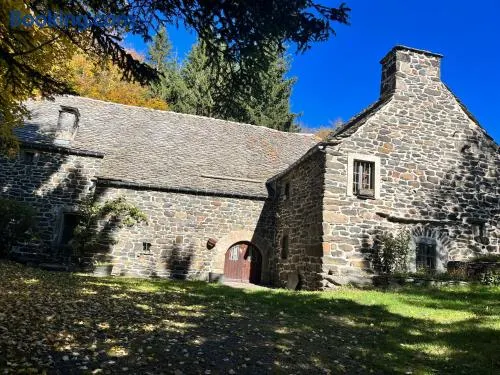 Grange - Mont Gerbier de Jonc - Image 1